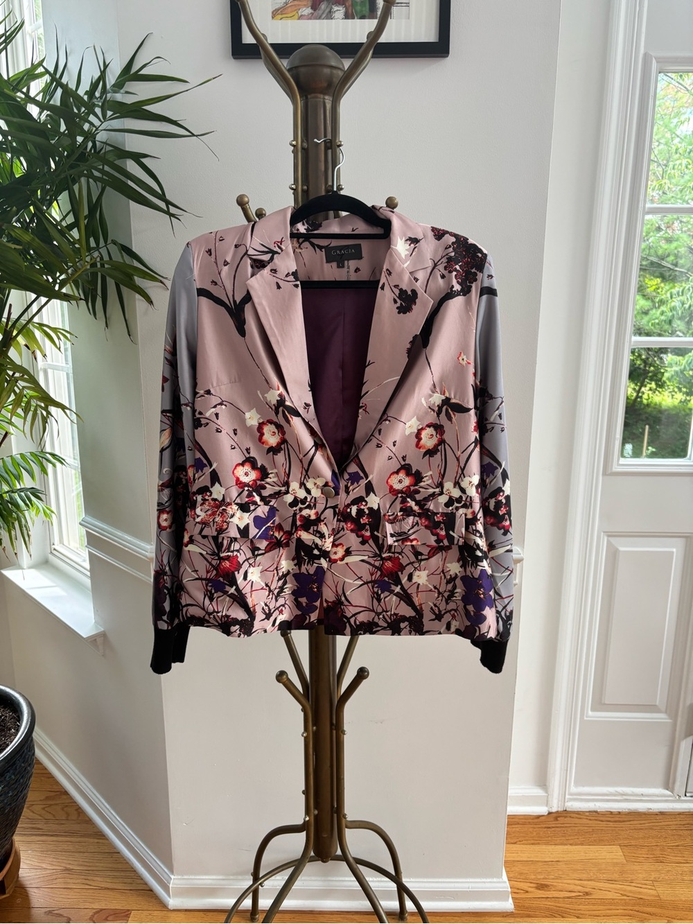 Gracia Pink Floral Satin Blazer Jacket